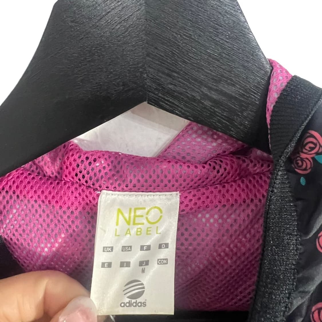 아디다스 네오 로즈 바람막이 상품이미지7