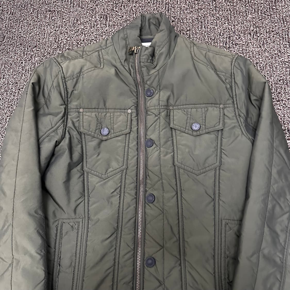 GUESS 게스 퀄팅 패딩 야상 점퍼 카키 L 상품이미지2