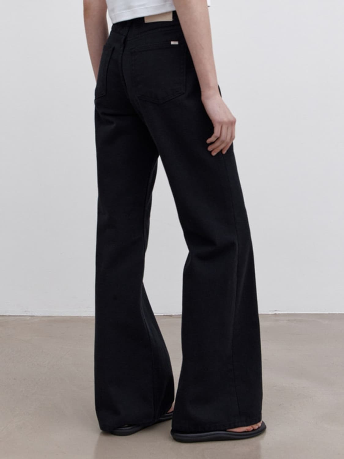 어스 레귤러 플레어진 블랙 상품이미지3