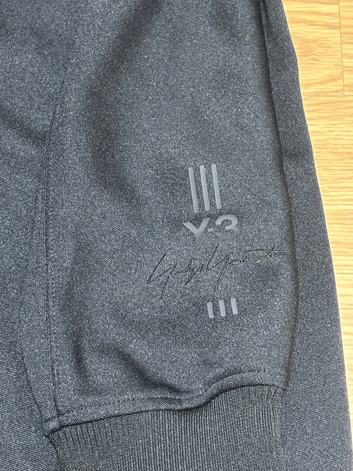 [새상품] Y-3 요지야마모토 트랙자켓 상품이미지1