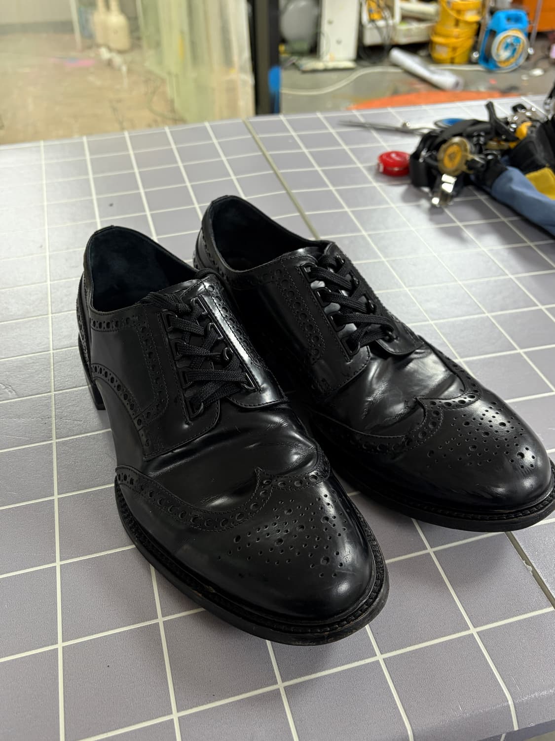 베르사체 남성 윙팁 더비 슈즈(미국매장 구매) 상품이미지1