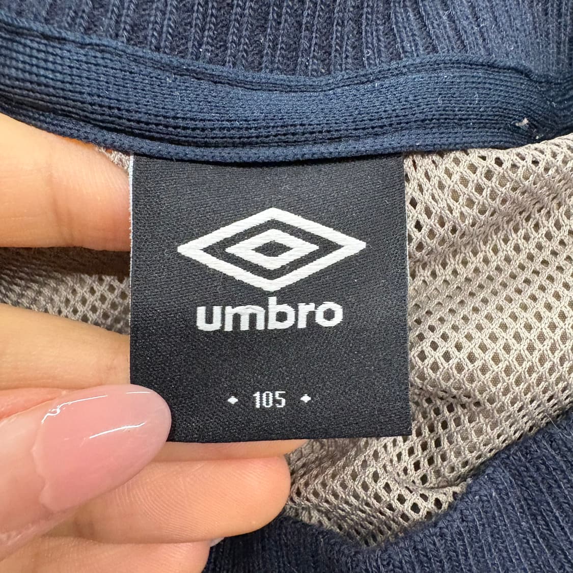 [정품/105] 엄브로 바람막이 배색 풀오버 b18 상품이미지5