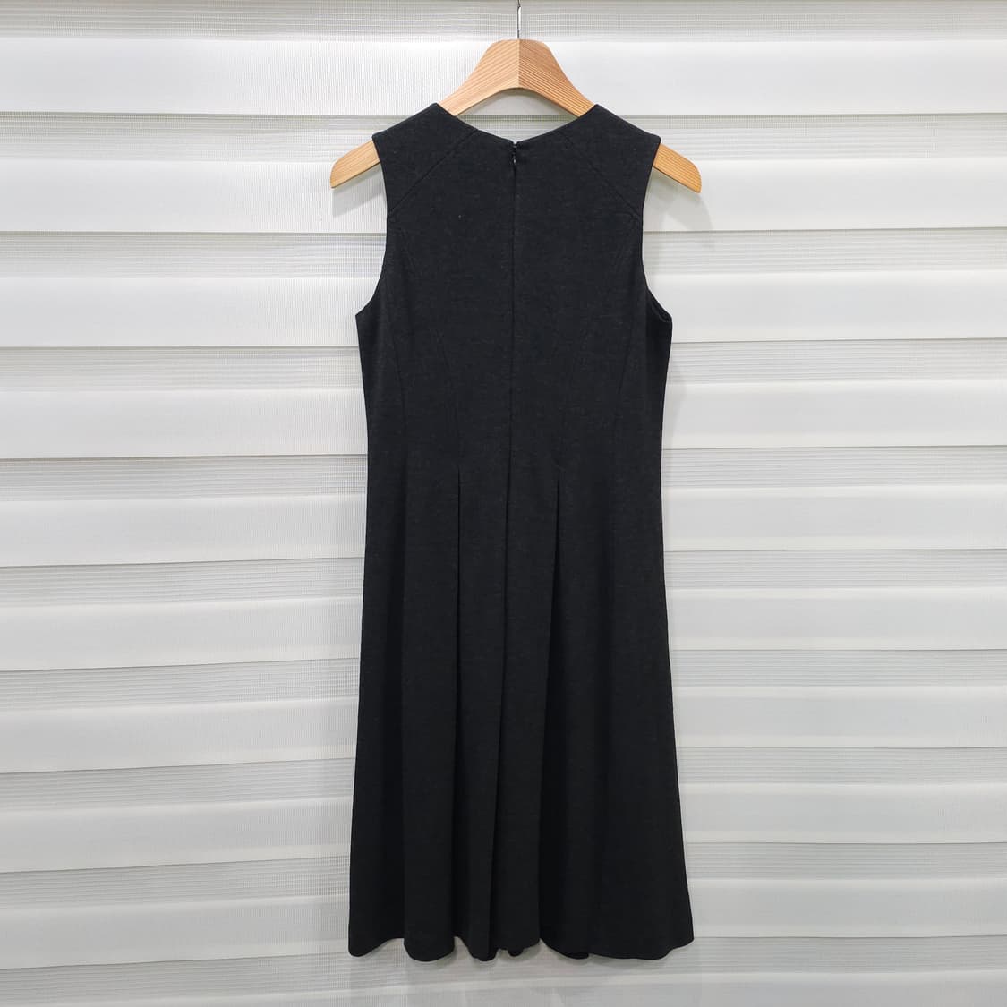 PREMISE theory luxe 민소매 원피스- 우먼36 상품이미지7