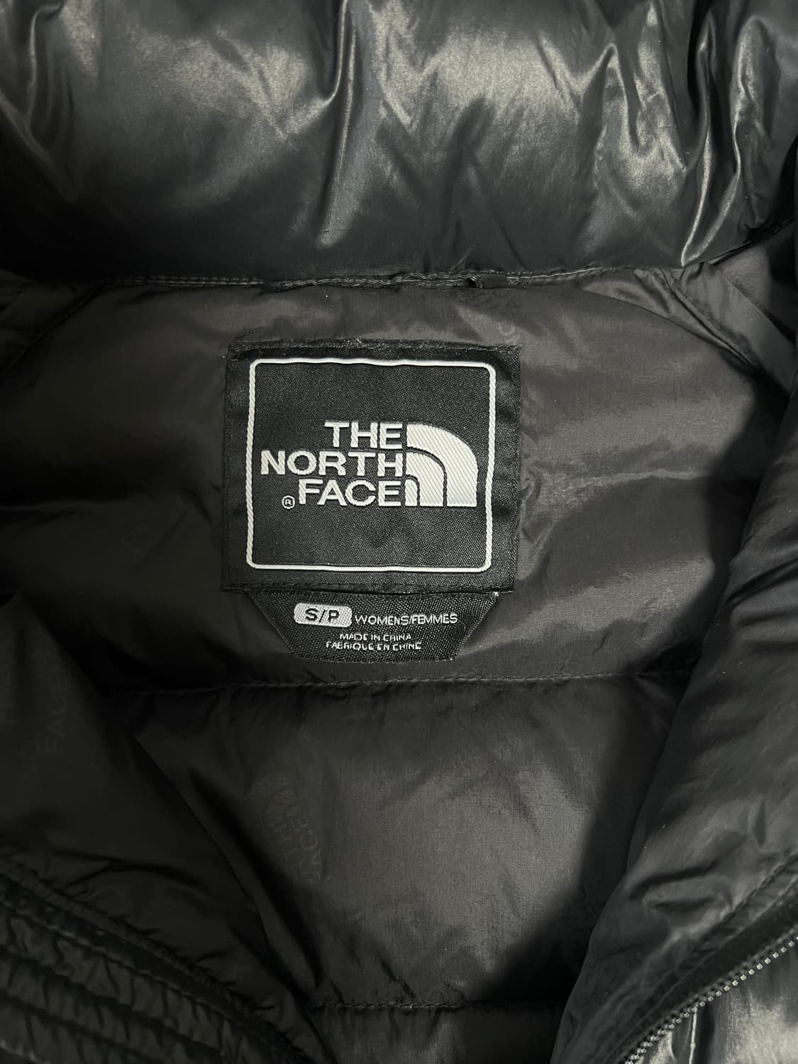 노스페이스 경량 패딩 상품이미지3