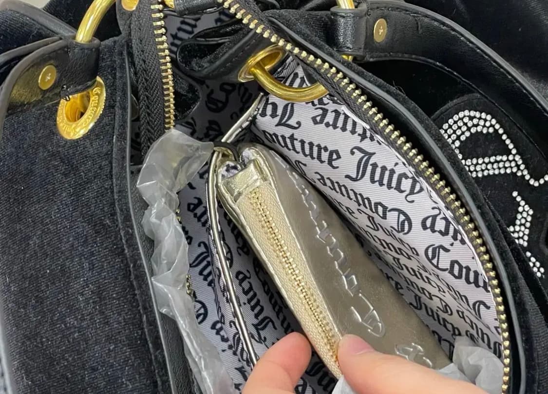 쥬시꾸뛰르 블랙 벨벳 갸루깔 대대장 핸드백  상품이미지6