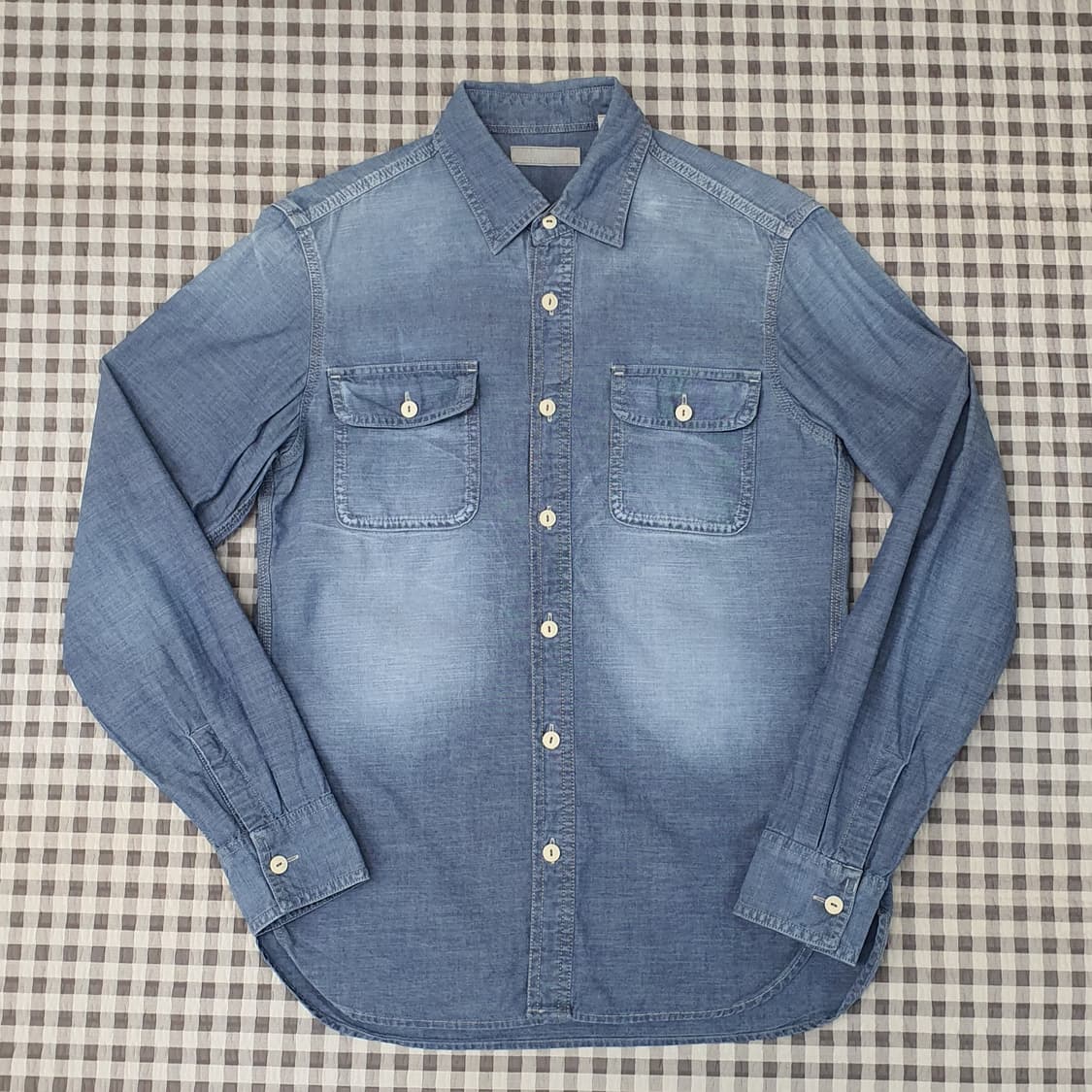 유니클로 데님 청셔츠 남자95 상품이미지1