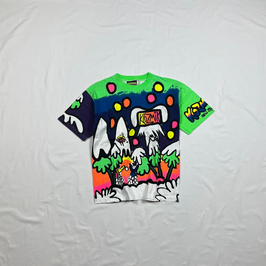 80‘s 88년도 코즈믹 kozmik 올프린트 아트 반팔티 상품이미지1