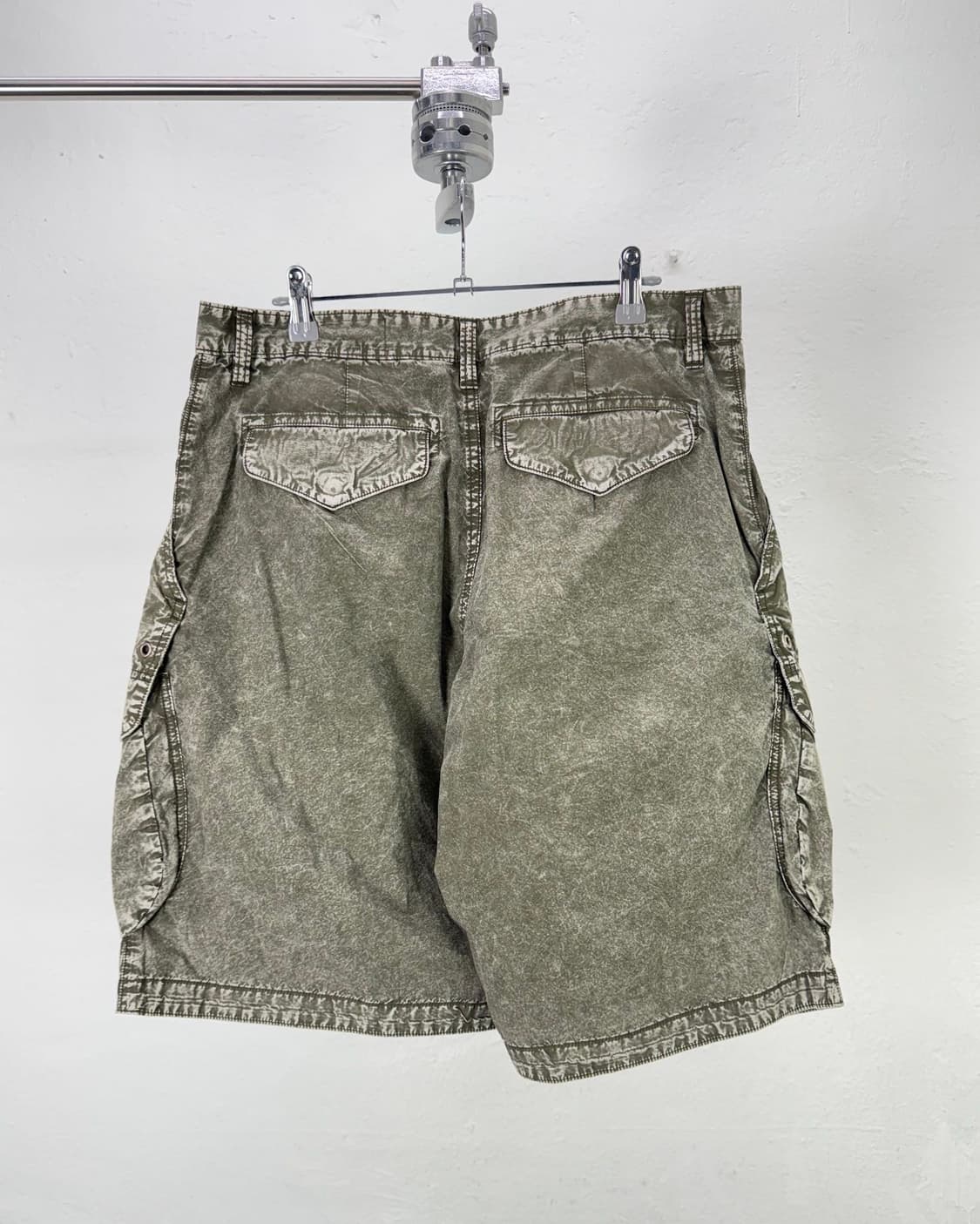 알써틴 24ss 카키 멀티 포켓 스톤 에이지 하프 쇼츠 상품이미지4