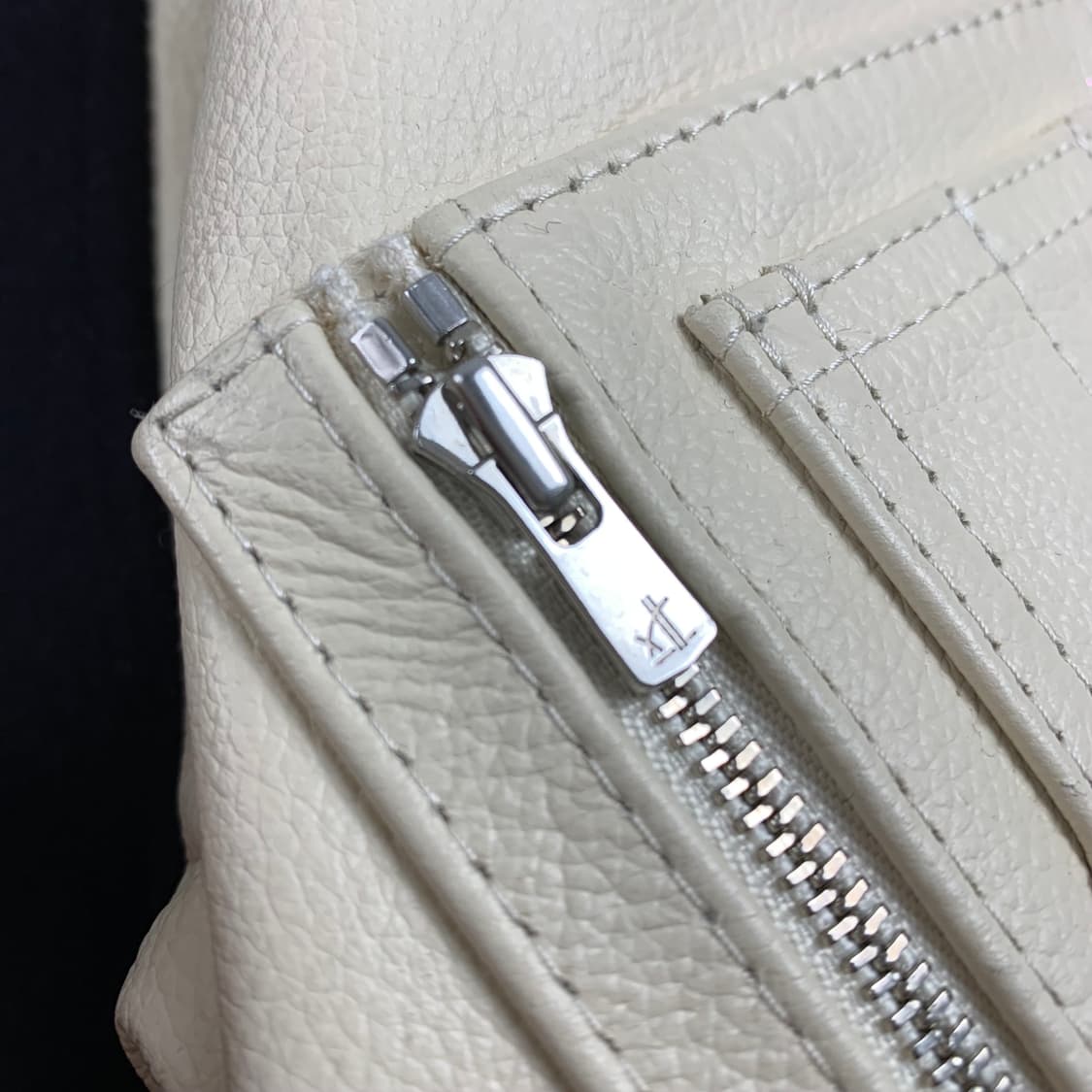 질스튜어트 뉴욕 레더암 울 바시티 자켓 상품이미지3