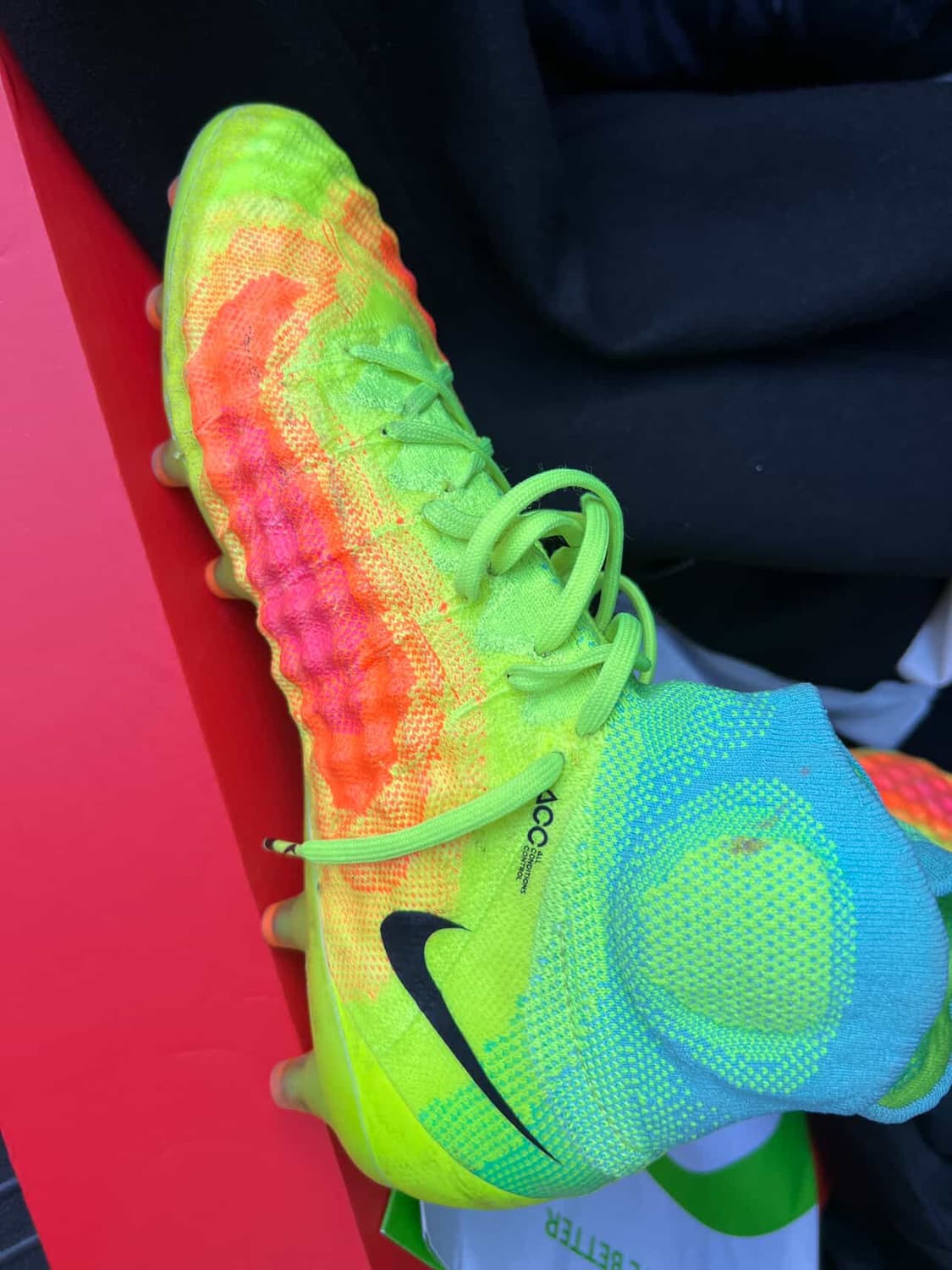 나이키 마지스타 오브라 AG 275 상품이미지2