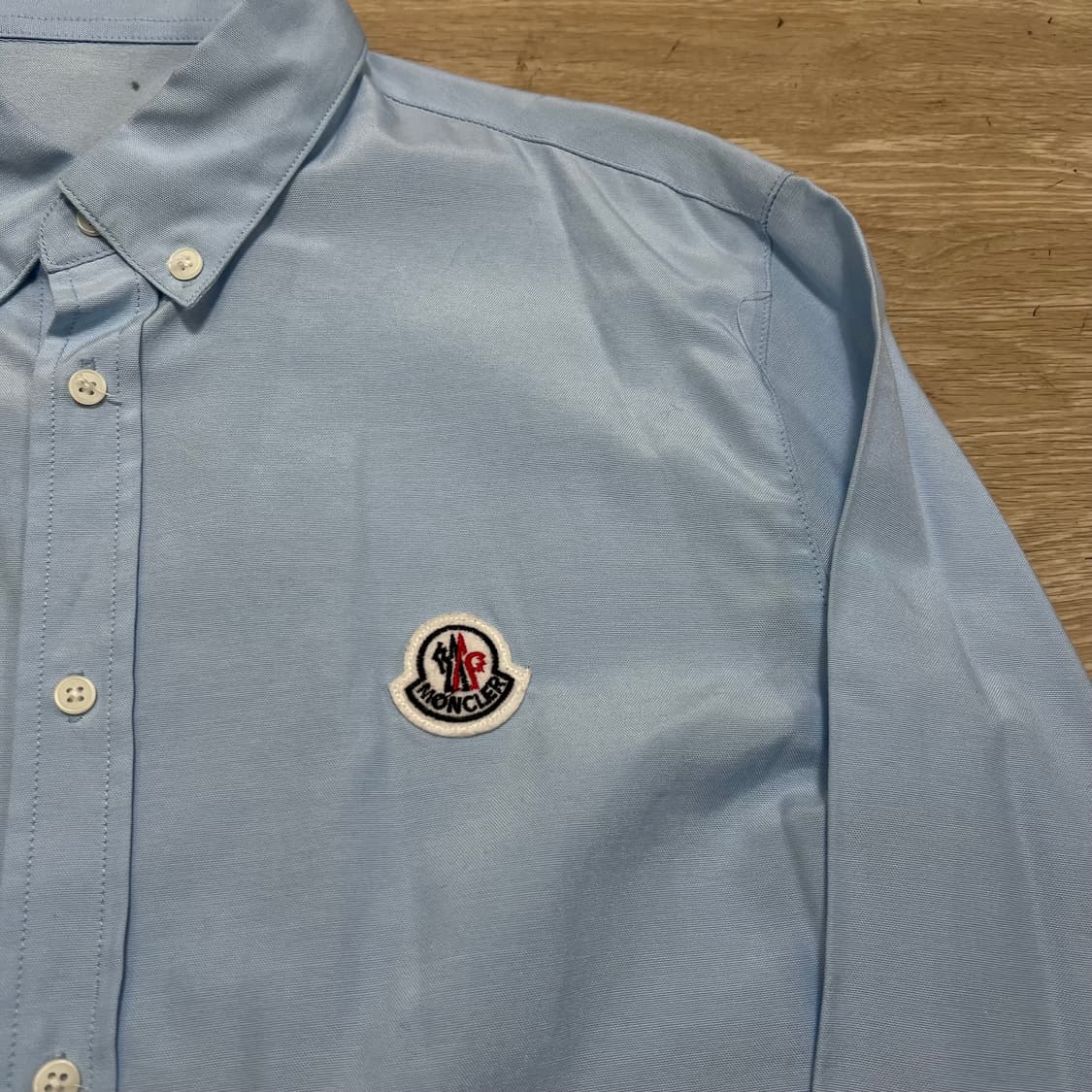 몽클레어 시그니처 와펜 버튼다운 옥스퍼드 셔츠 [스카이블루] L/100 상품이미지4