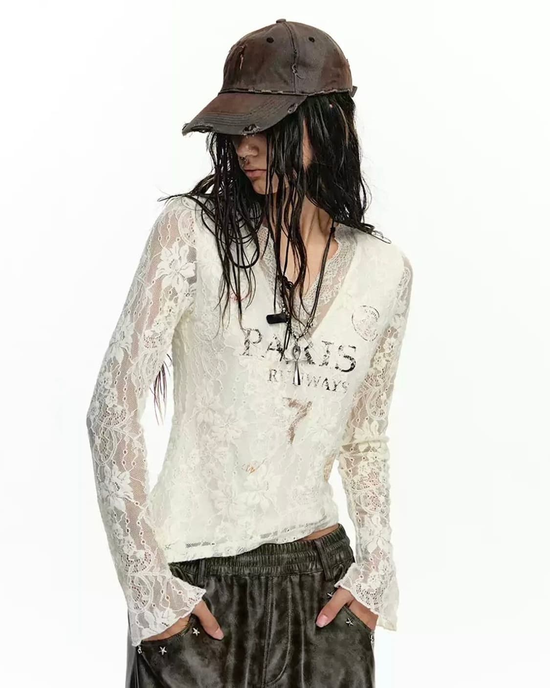 WESAMELAB 위세임랩 레이스 브이넥 탑 | 보헤미안서울 낫유어로즈 상품이미지1