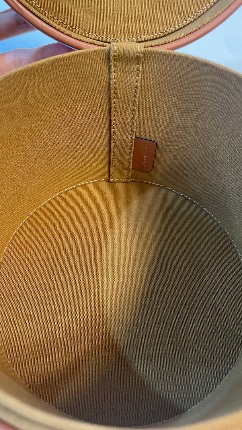 Celine 탬버린백 상품이미지4