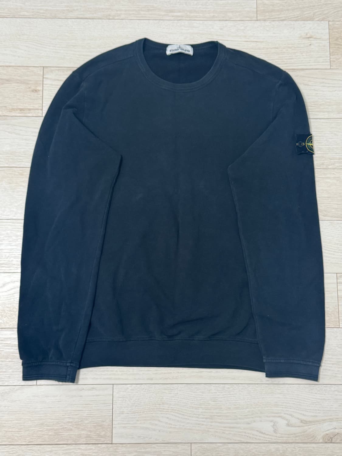 스톤아일랜드 롱슬리브 맨투맨 상품이미지1