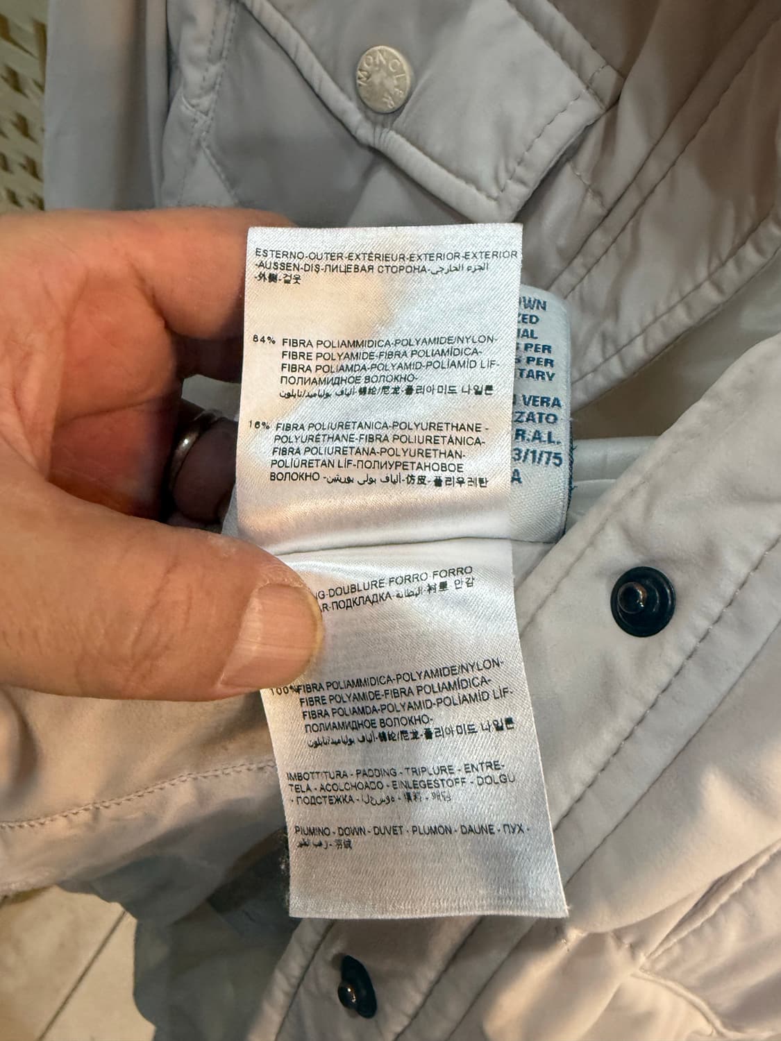 1/44-55 정품 몽클레어 경량패딩 팝니다 상품이미지7