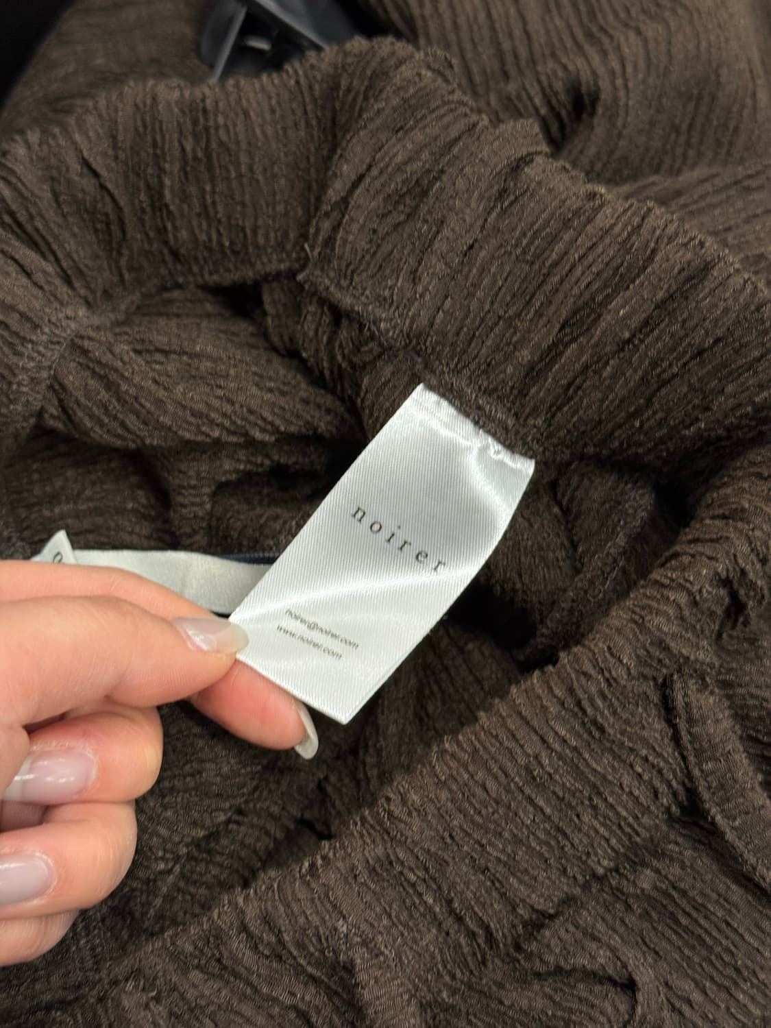 noirer 노이어 플리츠 밴딩 크롭 슬랙스 브라운 50 상품이미지6