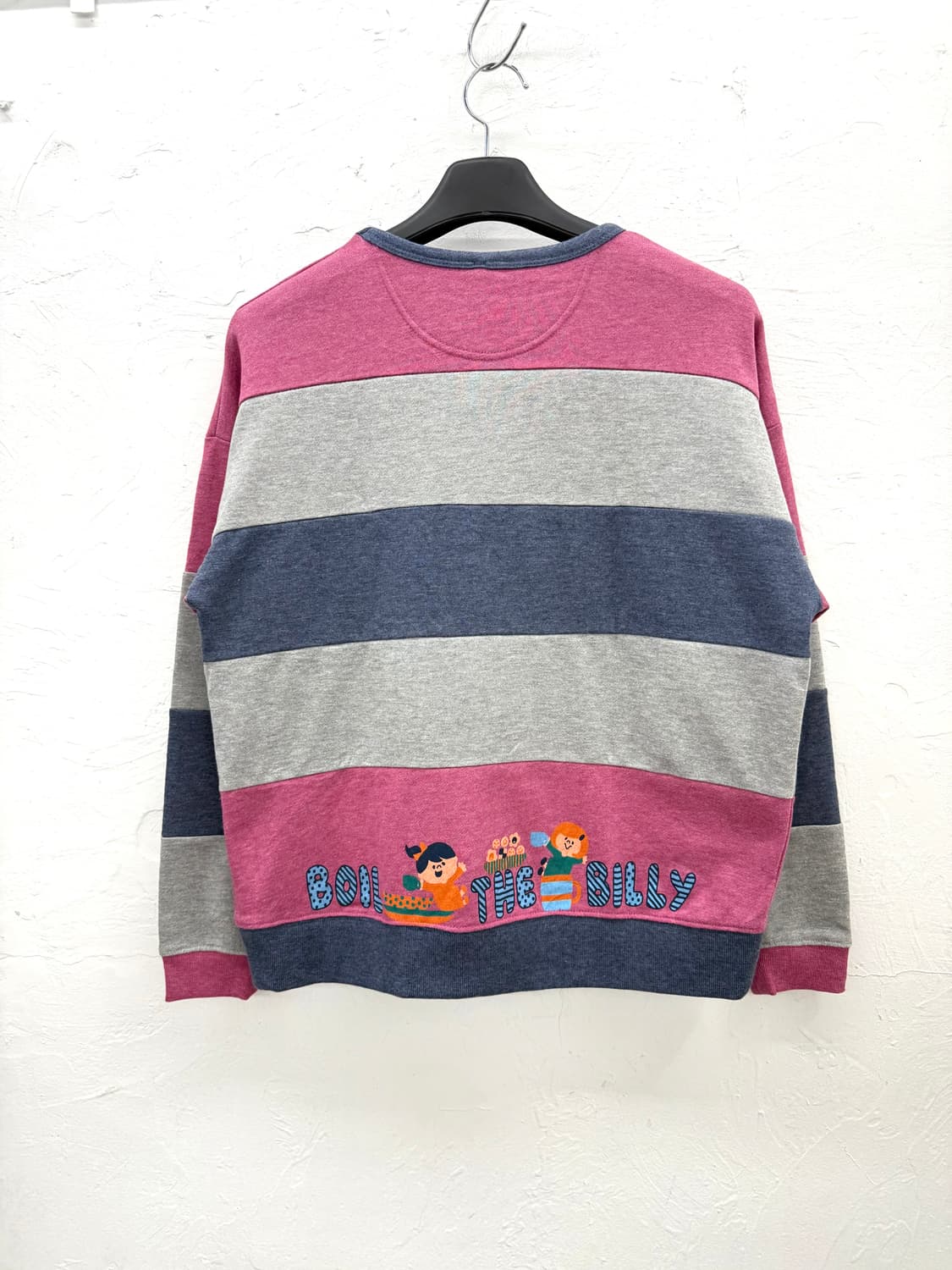 rough 아플리케 키치 스웻셔츠 상품이미지3