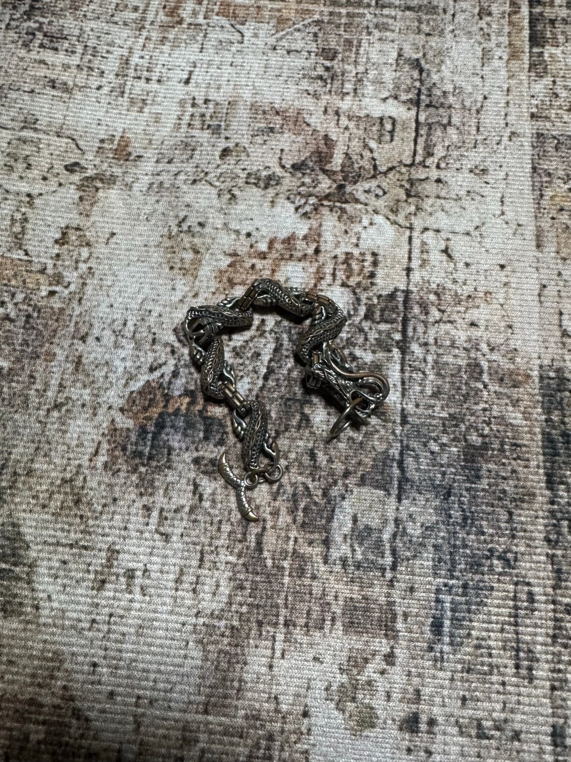 Vintage dragon design bracelet 상품이미지1