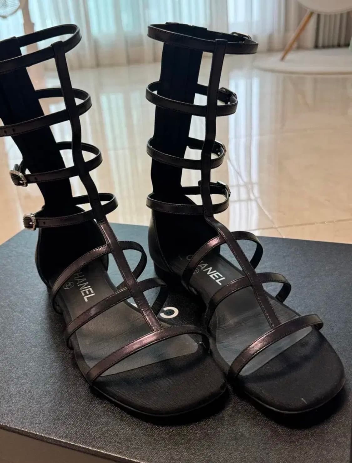 샤넬글레디에이터샌들 상품이미지6