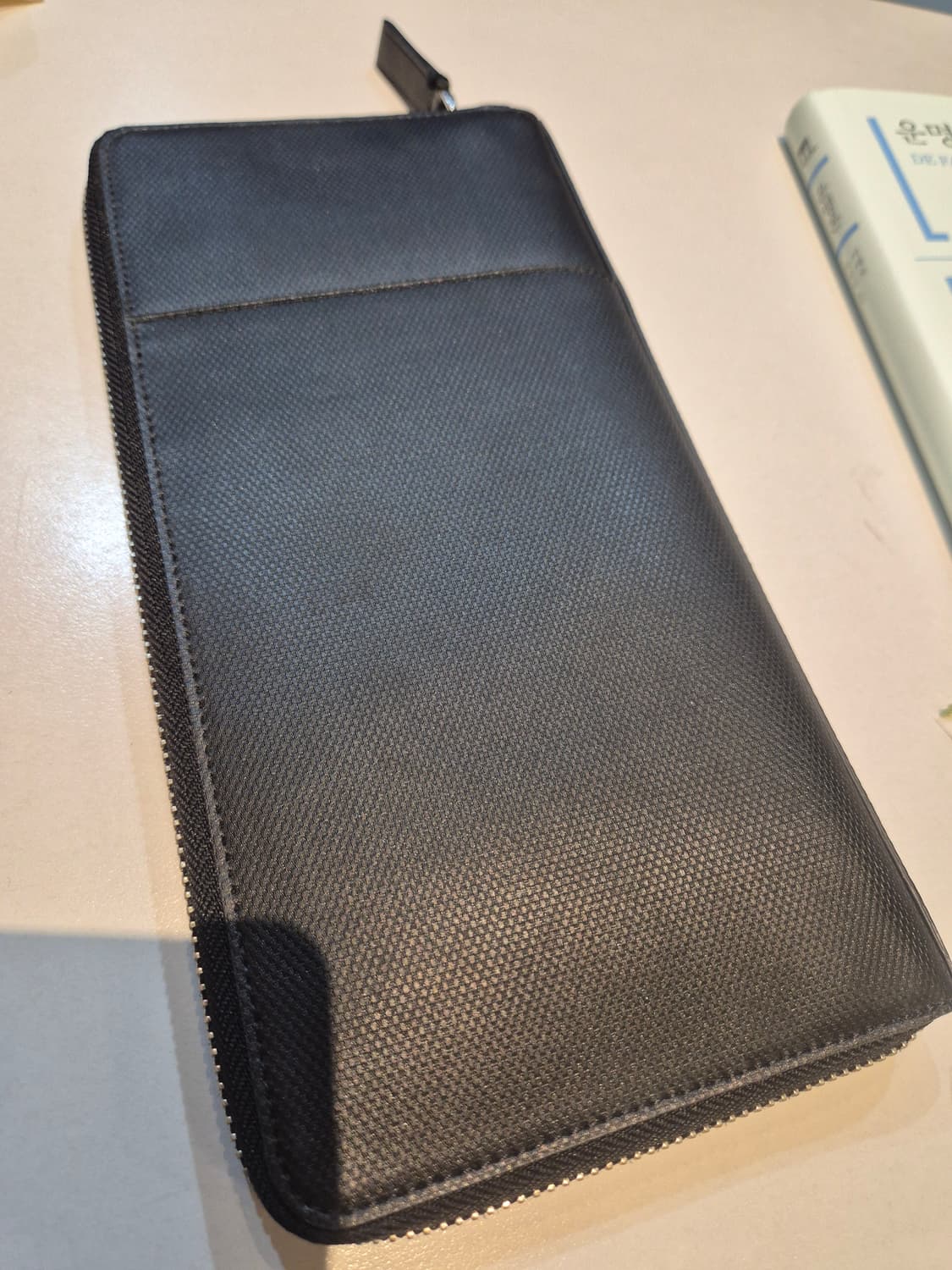 투미 여행지갑 판매합니다 상품이미지2