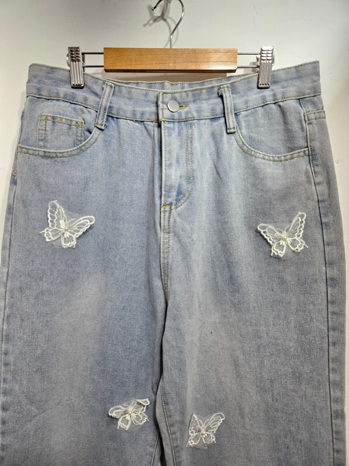 레이스 나비 디테일 연청 데님 [새상품] 상품이미지2