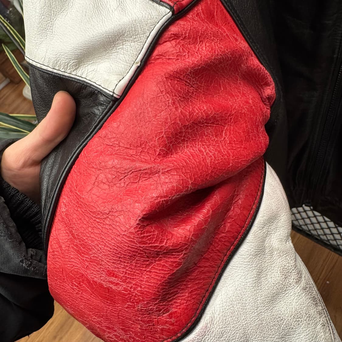 90s PRO PLAYER X 시카고불스 레더자켓 후면 로고 포인트 블랙 상품이미지9