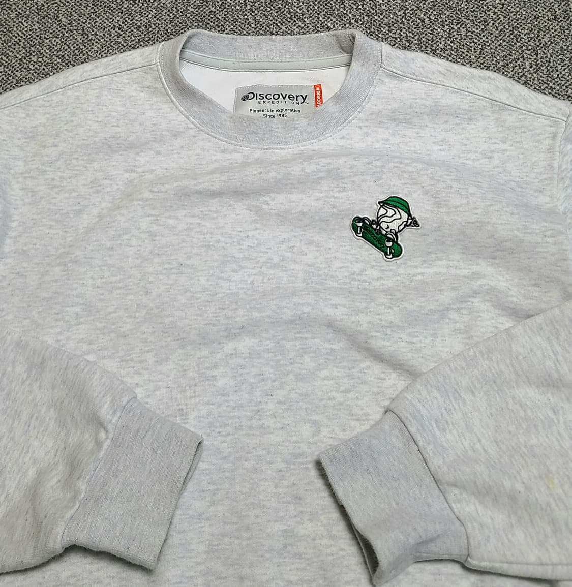 디스커버리 디커맨 맨투맨 85 멜란지 그레이 상품이미지3