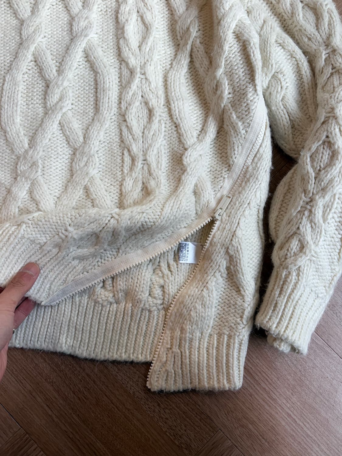 Gu x Undercover 니트 상품이미지8