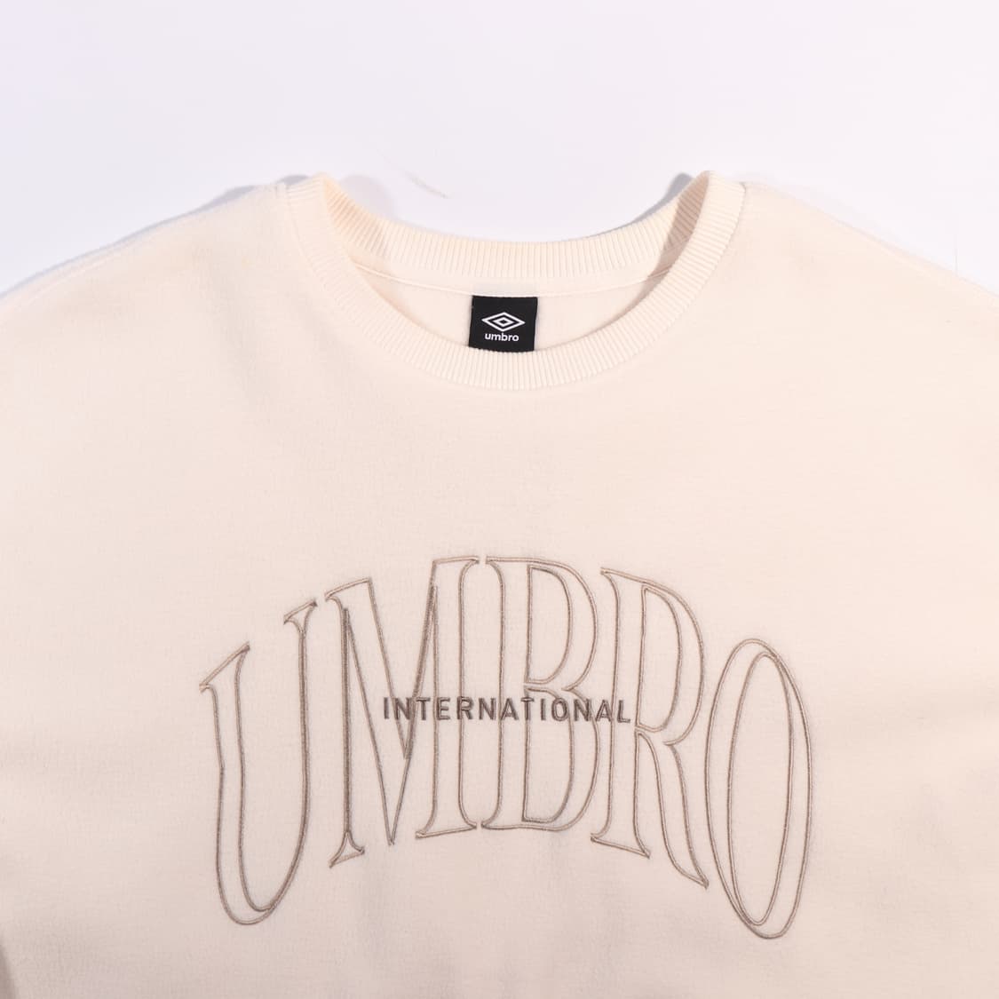 UMBRO 기모 스트링 맨투맨 B551 상품이미지2