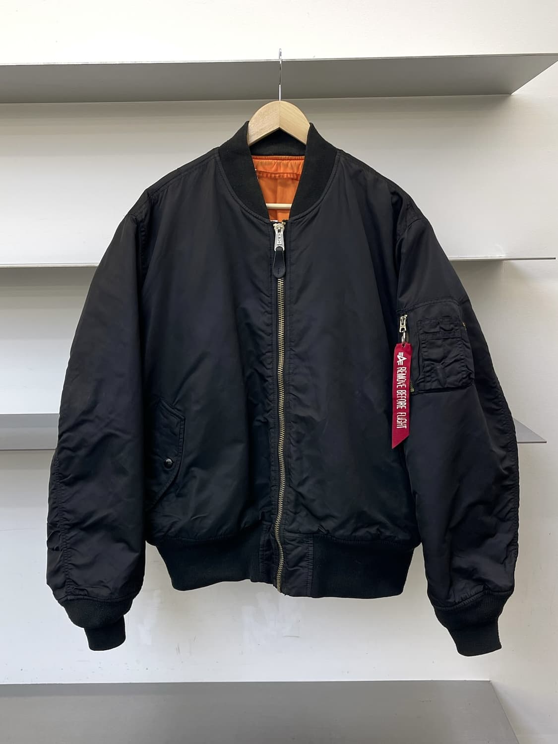 알파인더스트리 U.S.A.F Type-1 Ma-1 자켓 상품이미지1