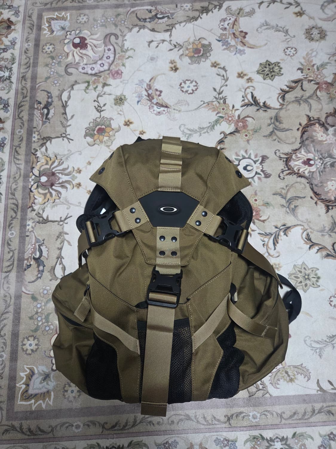 오클리 아이콘 백팩 상품이미지3