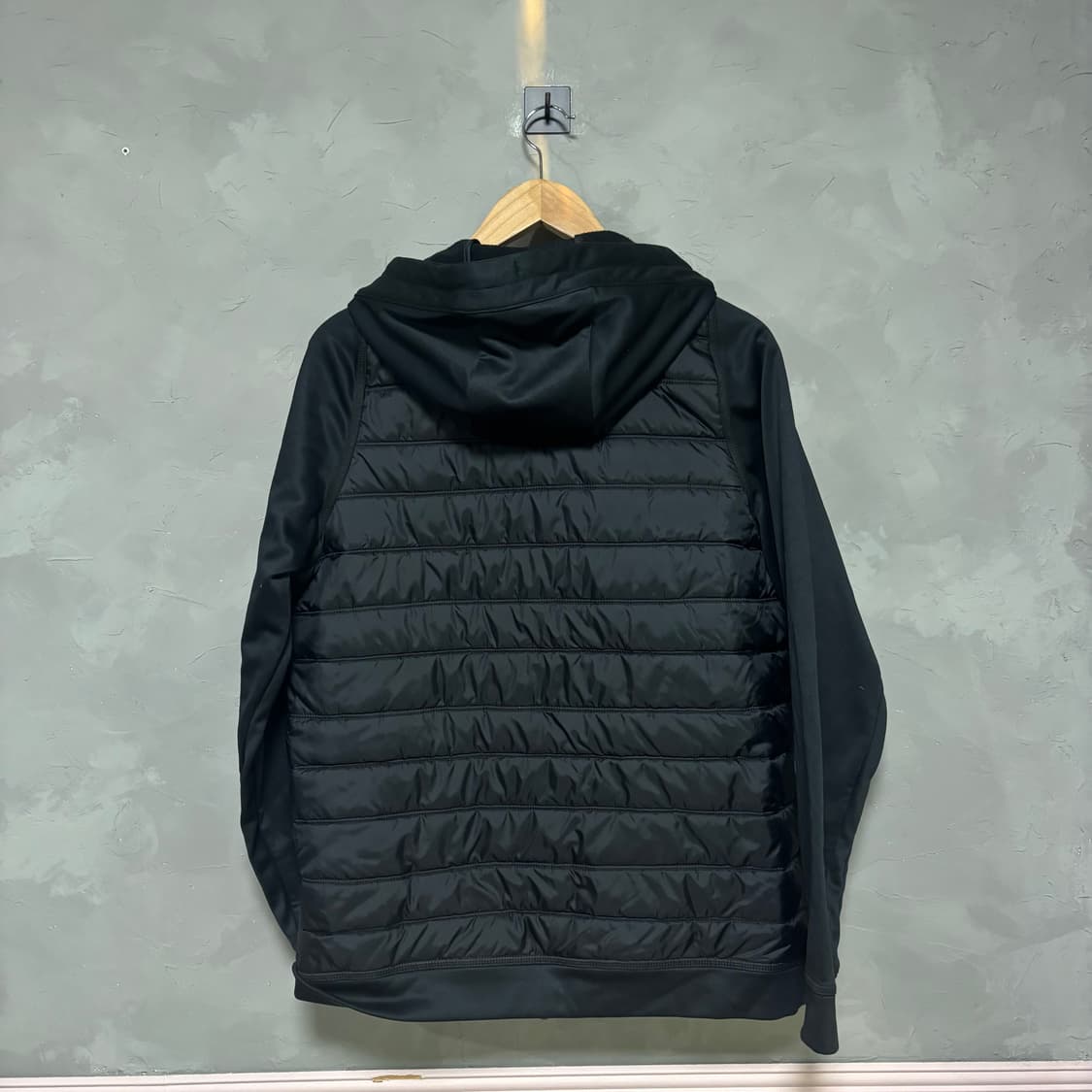 나이키 써마 윈터라이즈 풀집 후디 경량 패딩 상품이미지4