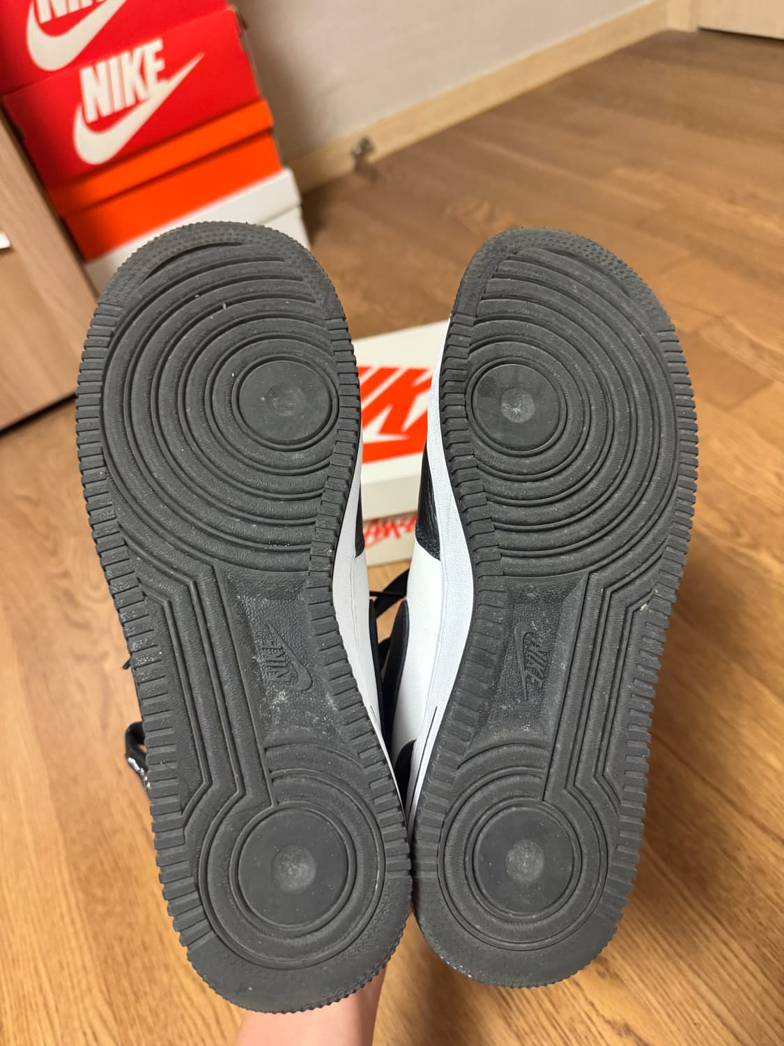 나이키 x 스투시 에어포스1 미드 블랙/라이트본 275mm 상품이미지5