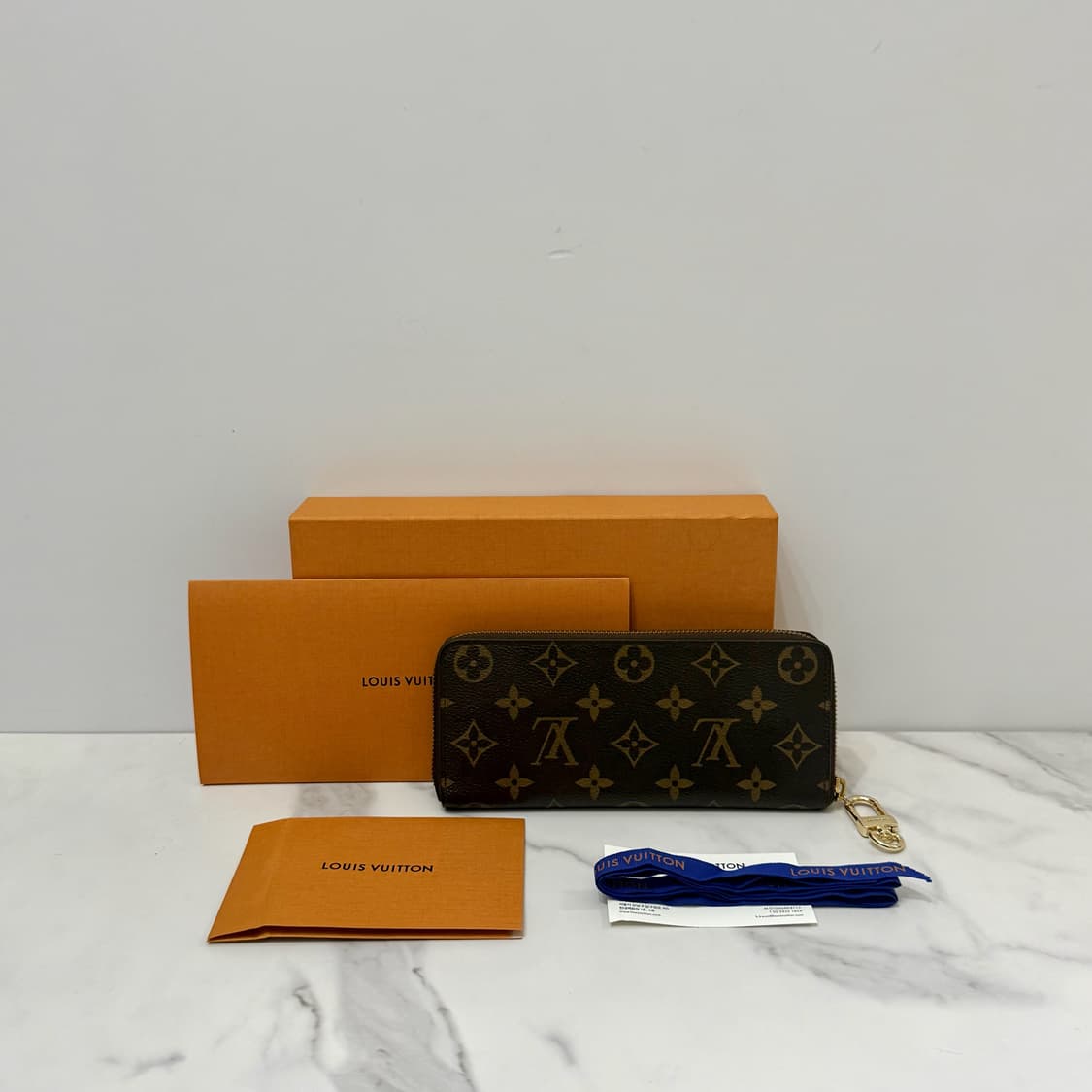 루이비통 클레망스 모노그램 월렛 여성 지퍼 장지갑 로즈 발레린 핑크 상품이미지1