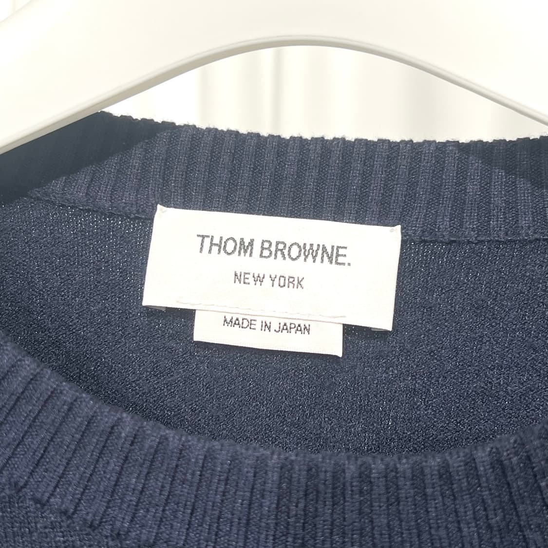 [정품] 톰브라운 밀라노 3버튼 니트 4사이즈 상품이미지3