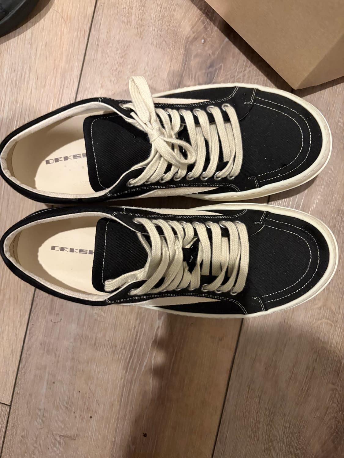 릭오웬스 다크쉐도우 빈티지 스니커즈 44.5 상품이미지1