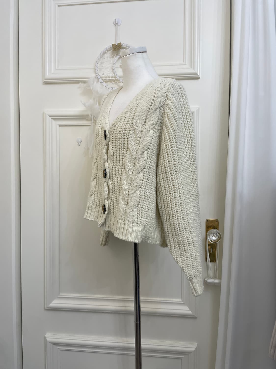 ivory twist 3button winter cardigan 상품이미지2