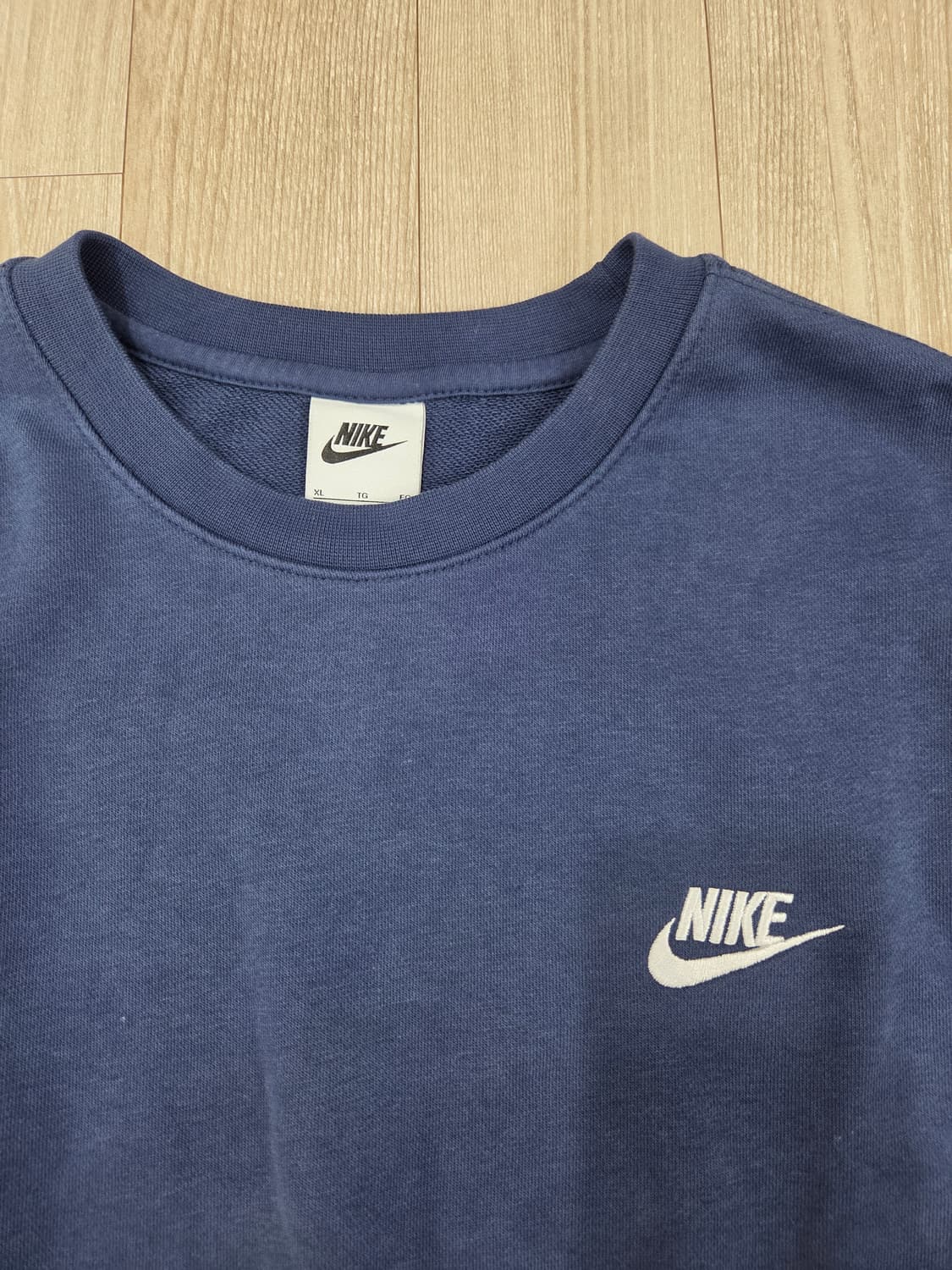 (새상품)나이키 nsw 맨투맨 네이비 XL, 105 bv2667-410 상품이미지3