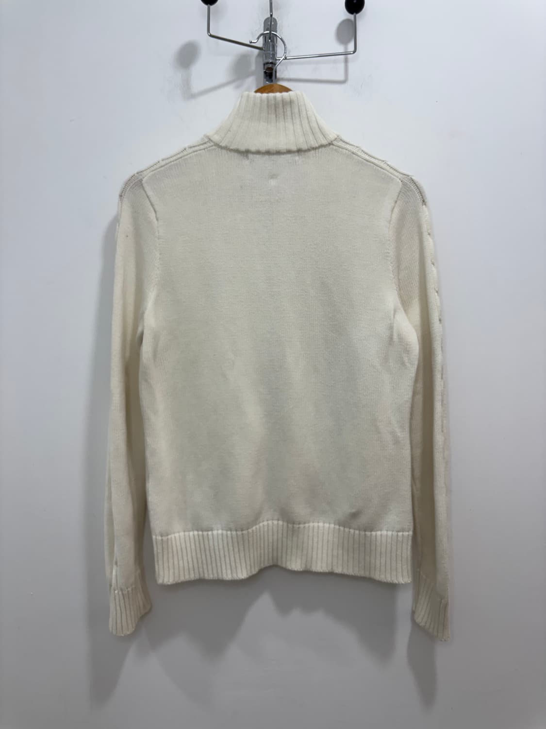 폴로 흰색 화이트 꽈배기 니트 자켓 상품이미지9