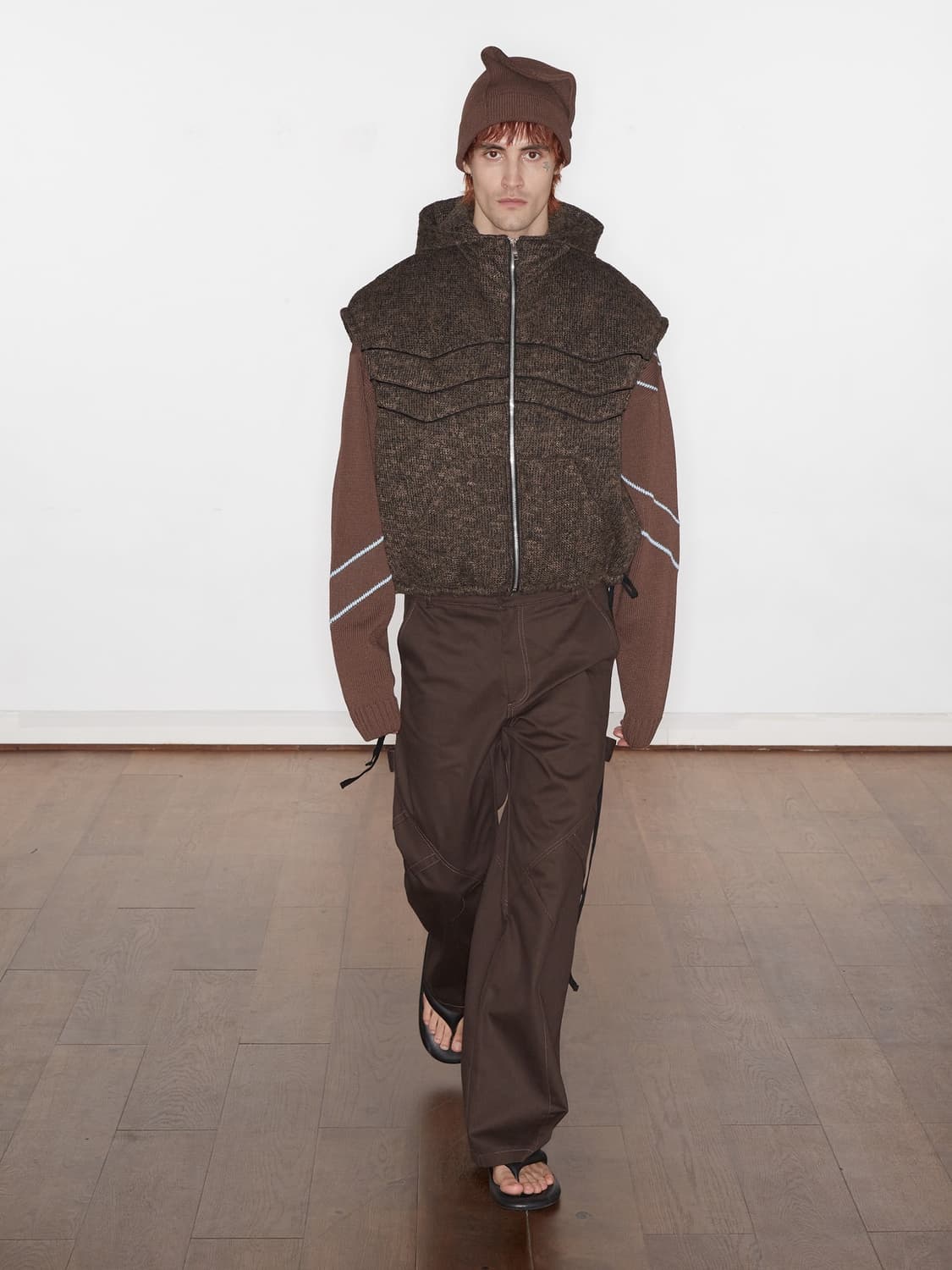 av vattev 드레이프드 비니 브라운 상품이미지3