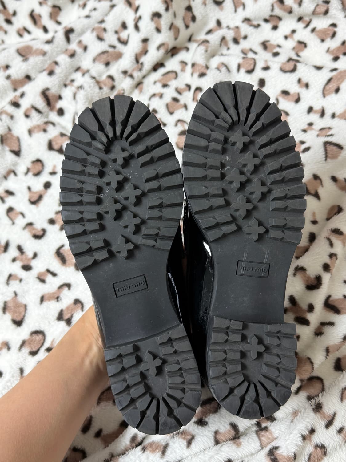 [정품] 미우미우 에나멜 로퍼 37 상품이미지8