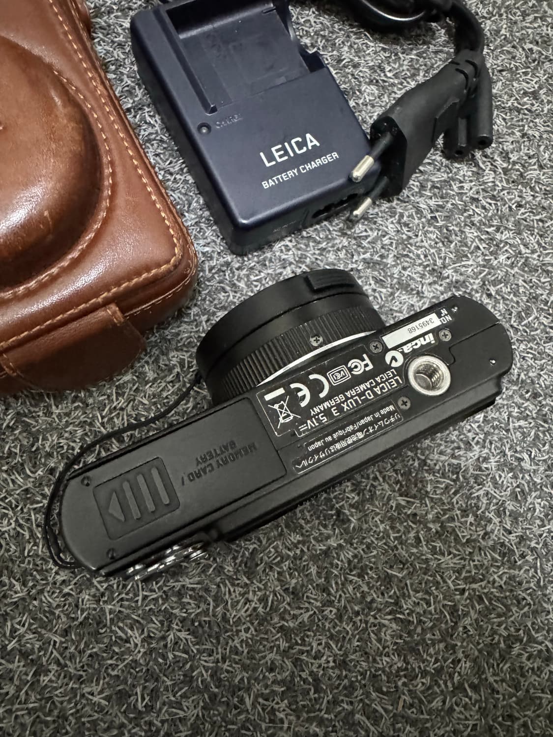 라이카 d-lux 3 디지털 카메라 (정품 충전기+가죽 케이스 구성) 상품이미지8