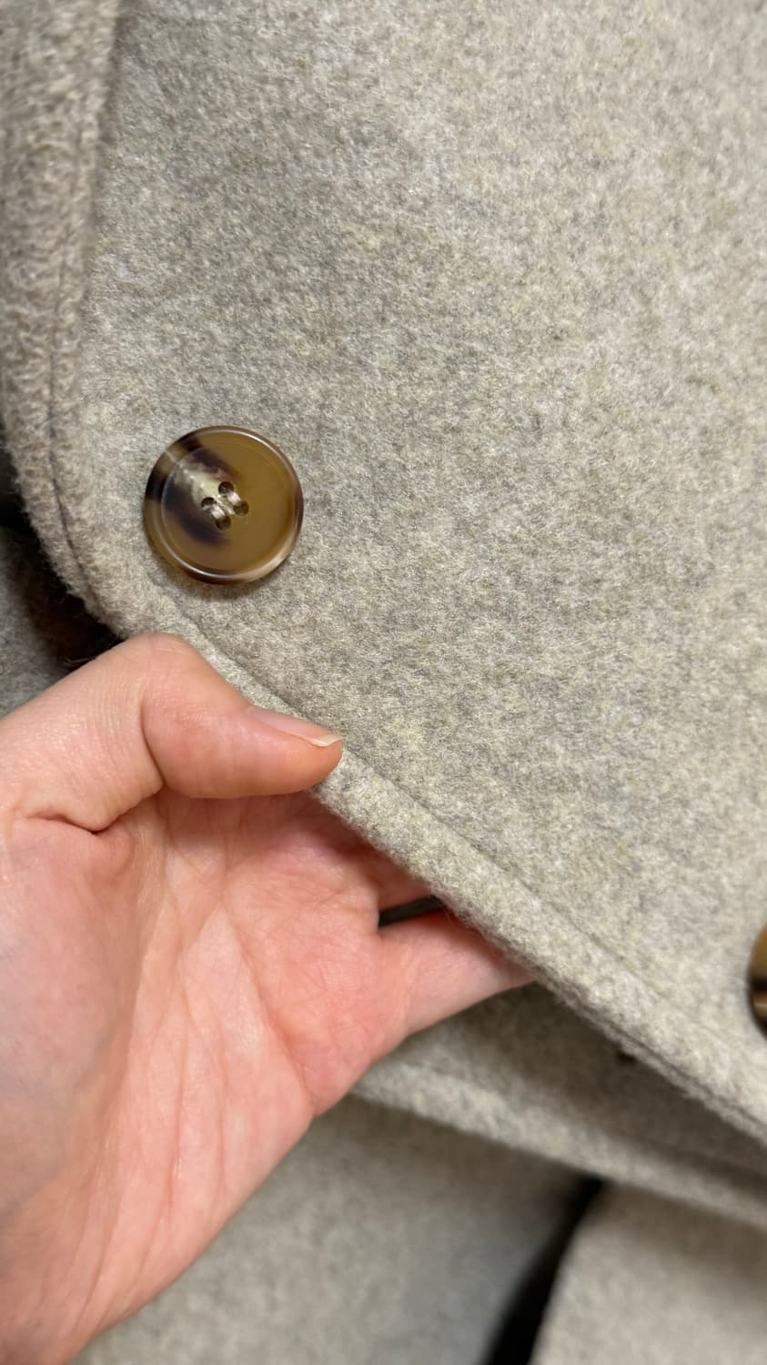 여성 가벼운 숏코트 판매합니다 상품이미지4