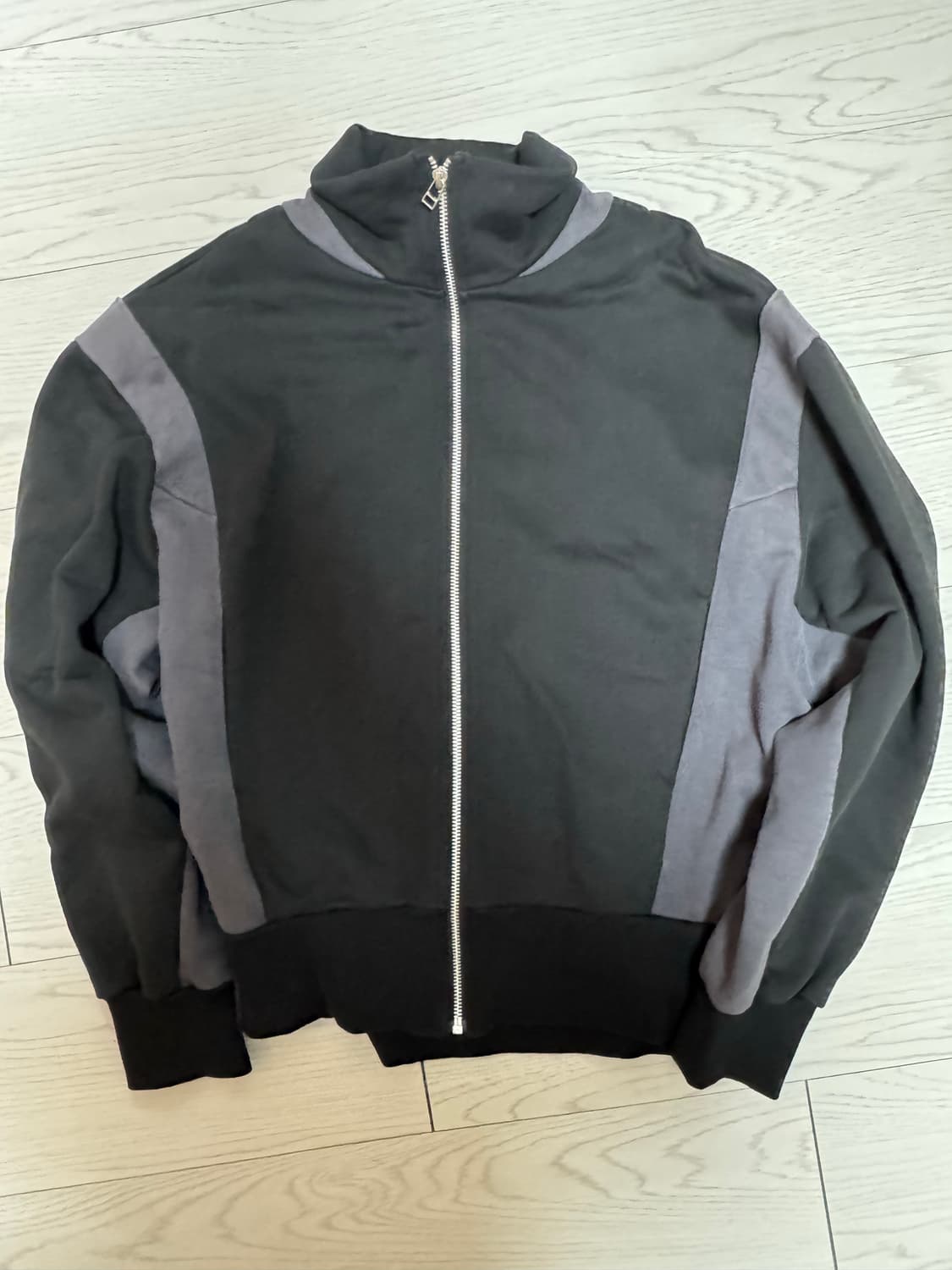 타일레 TAILLE 레트로 트랙 자켓 2size 상품이미지1