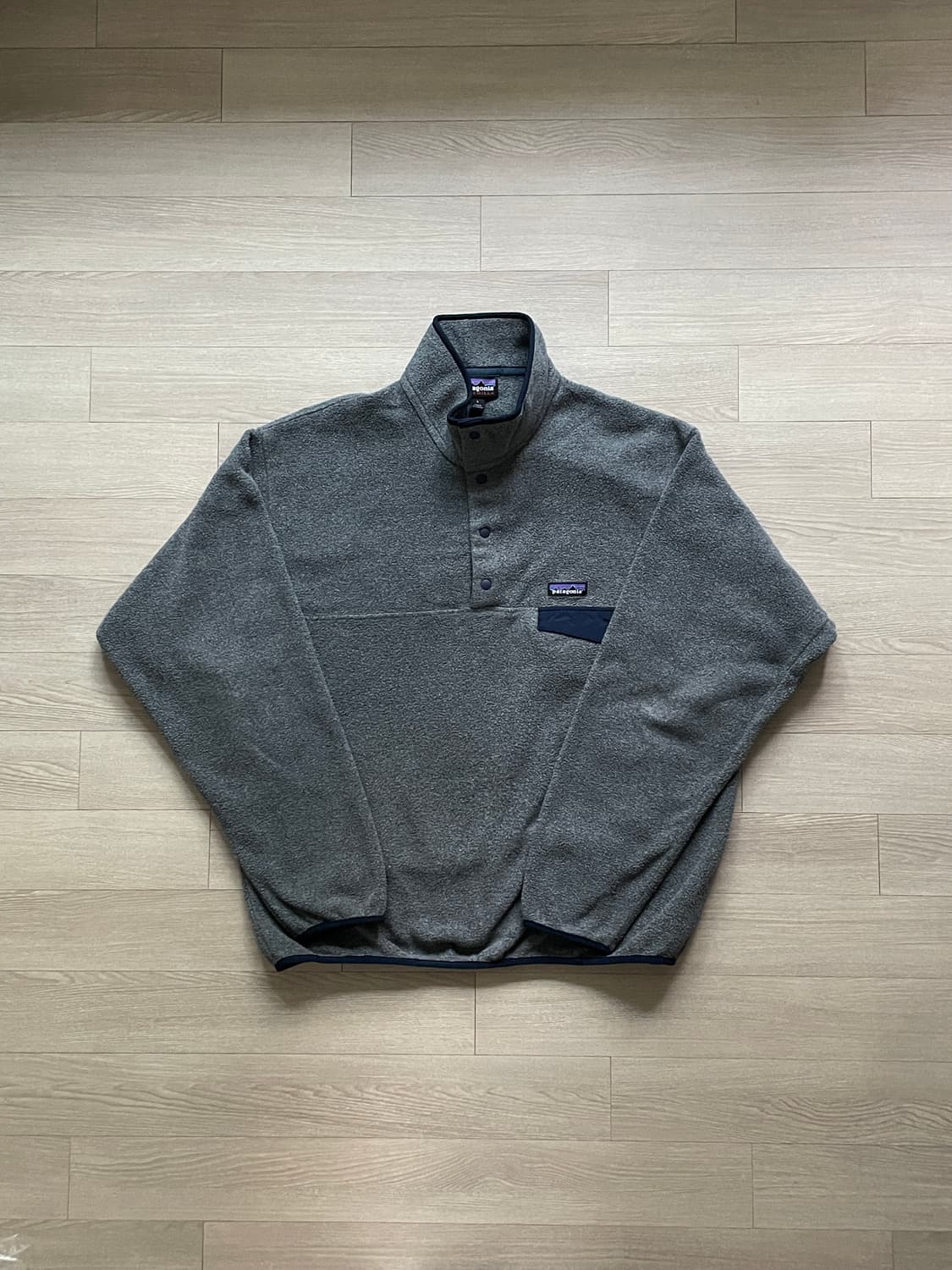 파타고니아 신칠라 니켈 네이비 그레이 플리스 patagonia 상품이미지1