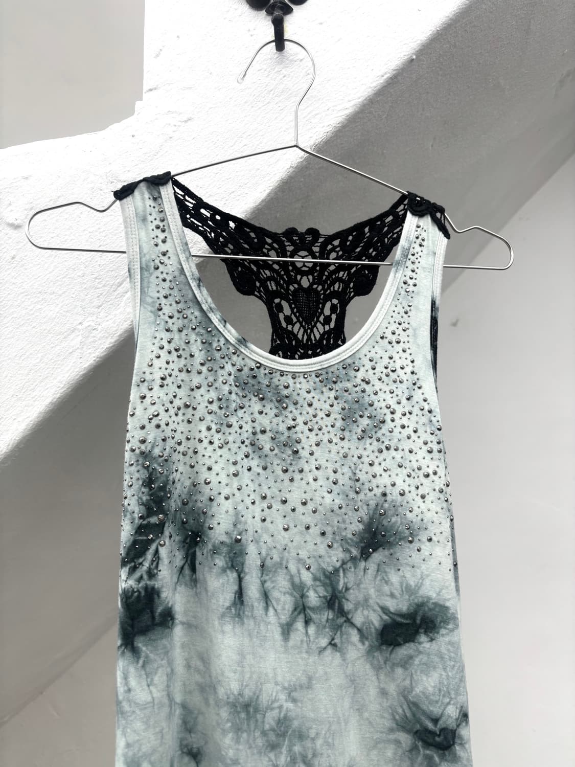 Illusional stud sleeveless   상품이미지4