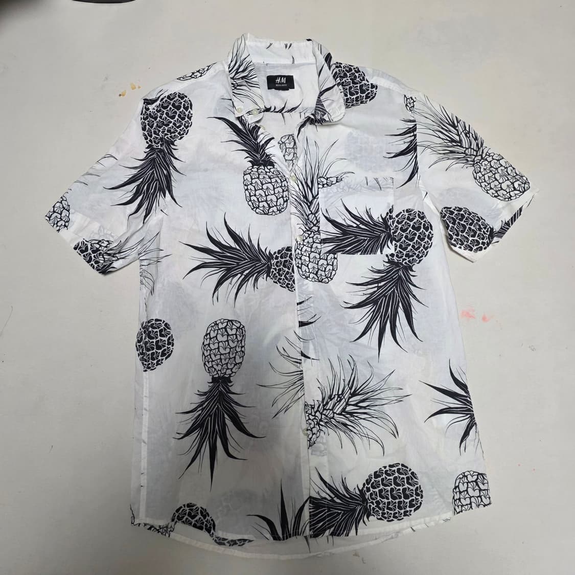 H&M 파인애플 패턴 반팔 린넨 셔츠 상품이미지1