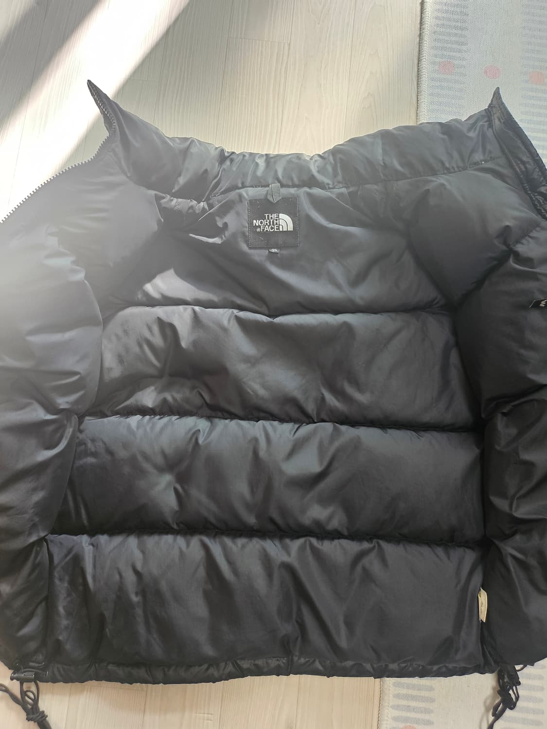 노스페이스 700 눕시패딩 블랙 상품이미지8