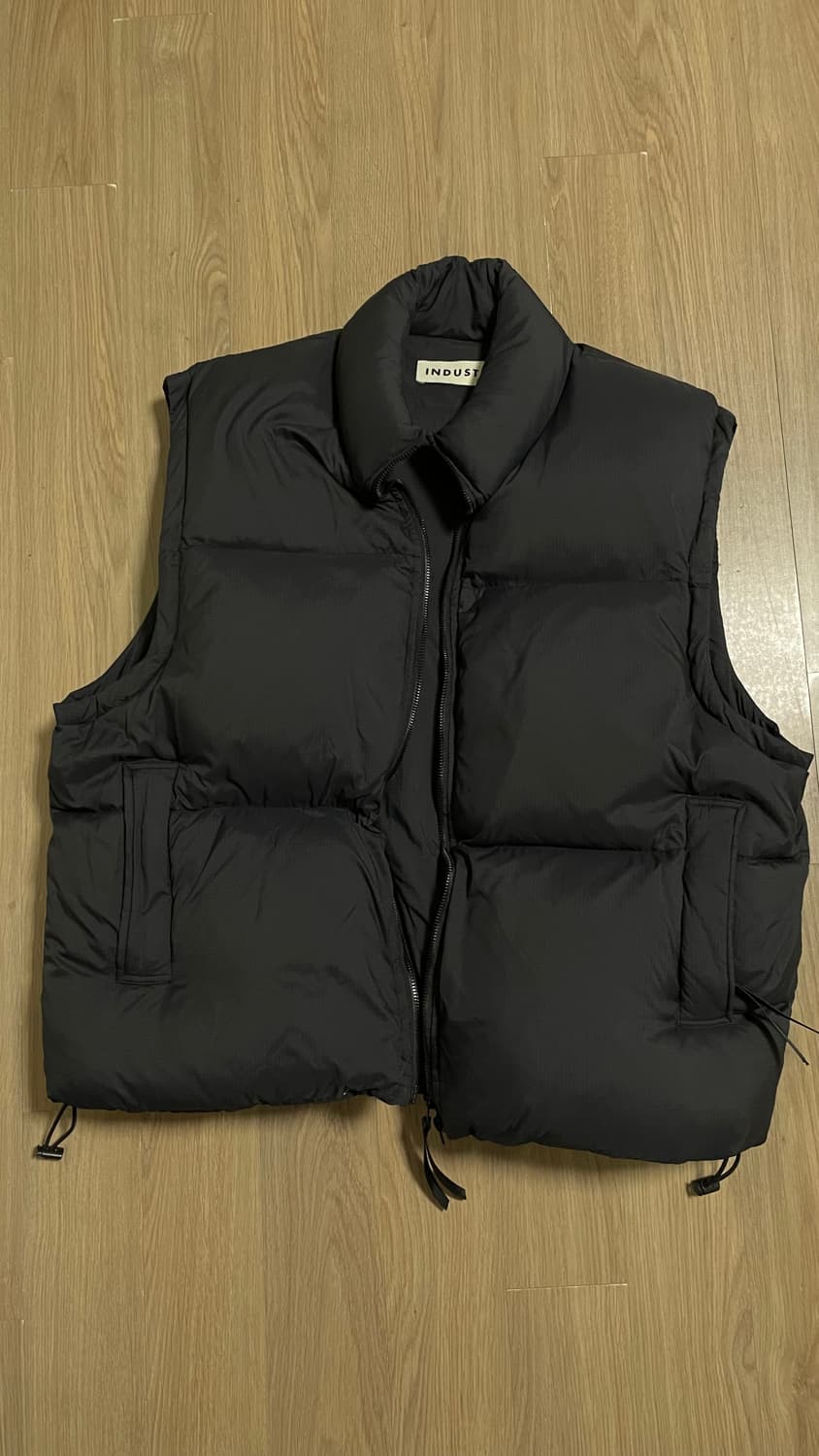 인더스트 덕다운 패딩베스트 블랙 2사이즈 민트급 상품이미지3