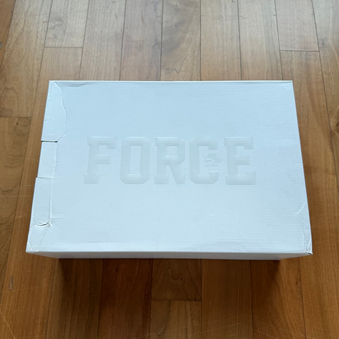 270 나이키 오프화이트 포스 유니버시티 골드 상품이미지6